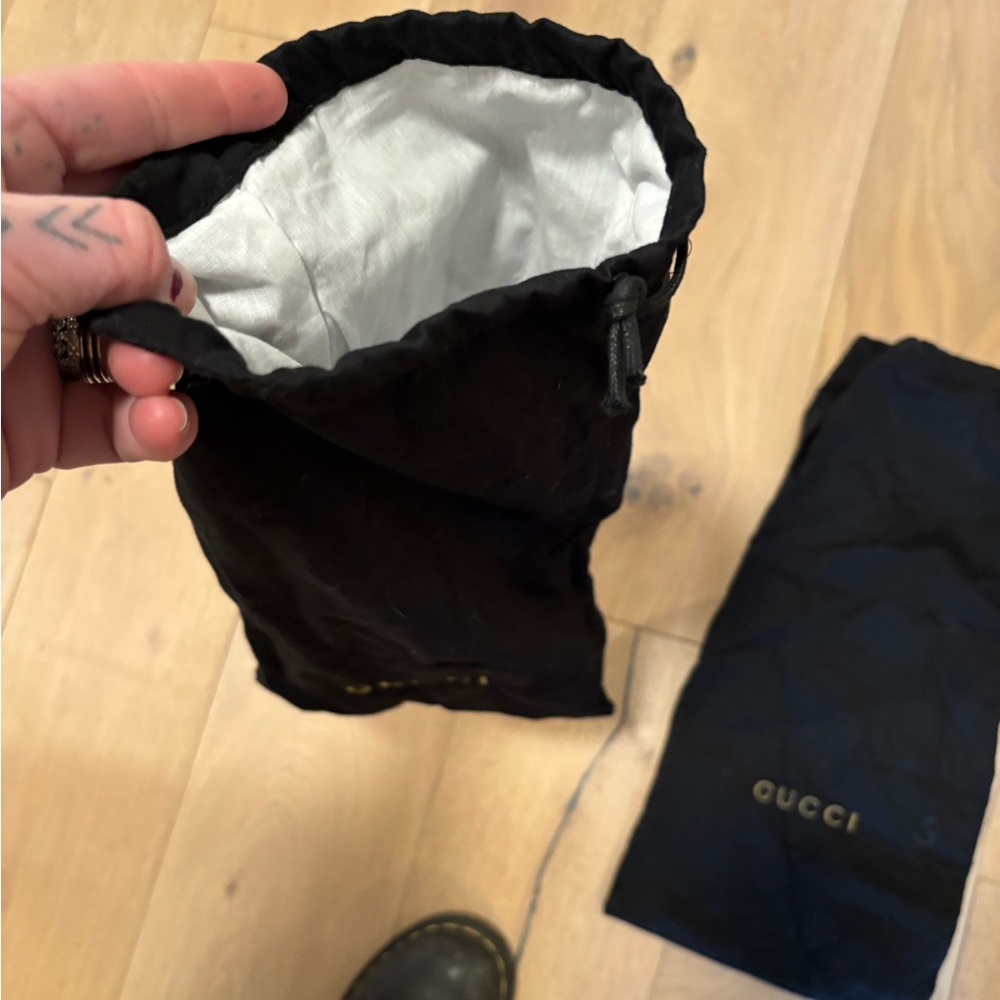 Gucci Black Dust Bags - Picture 2 of 3
